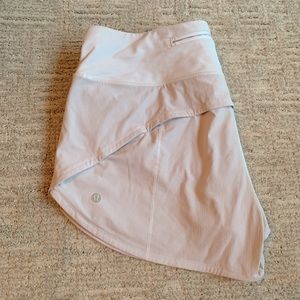 Lululemon White Speed Up Mid-Rise Lined Short 4"